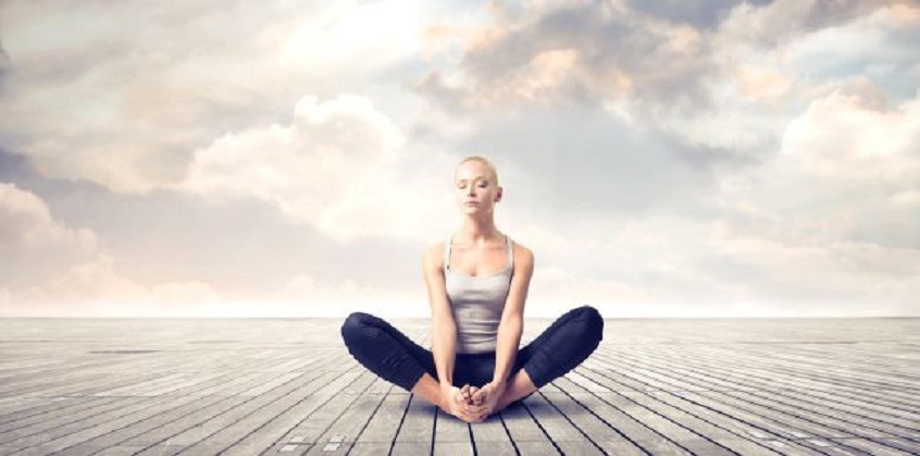 Beneficii si contraindicatii in practicarea yoga