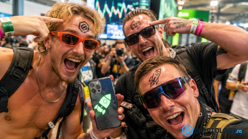 Tatuaj crypto pe frunte pentru o recompensă Pump.fun, refuzat la plată din cauza unei litere lipsă